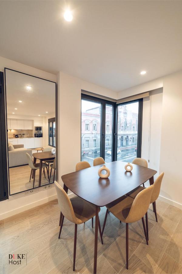 Castilla Luxury A Apartments Madrid Exterior foto